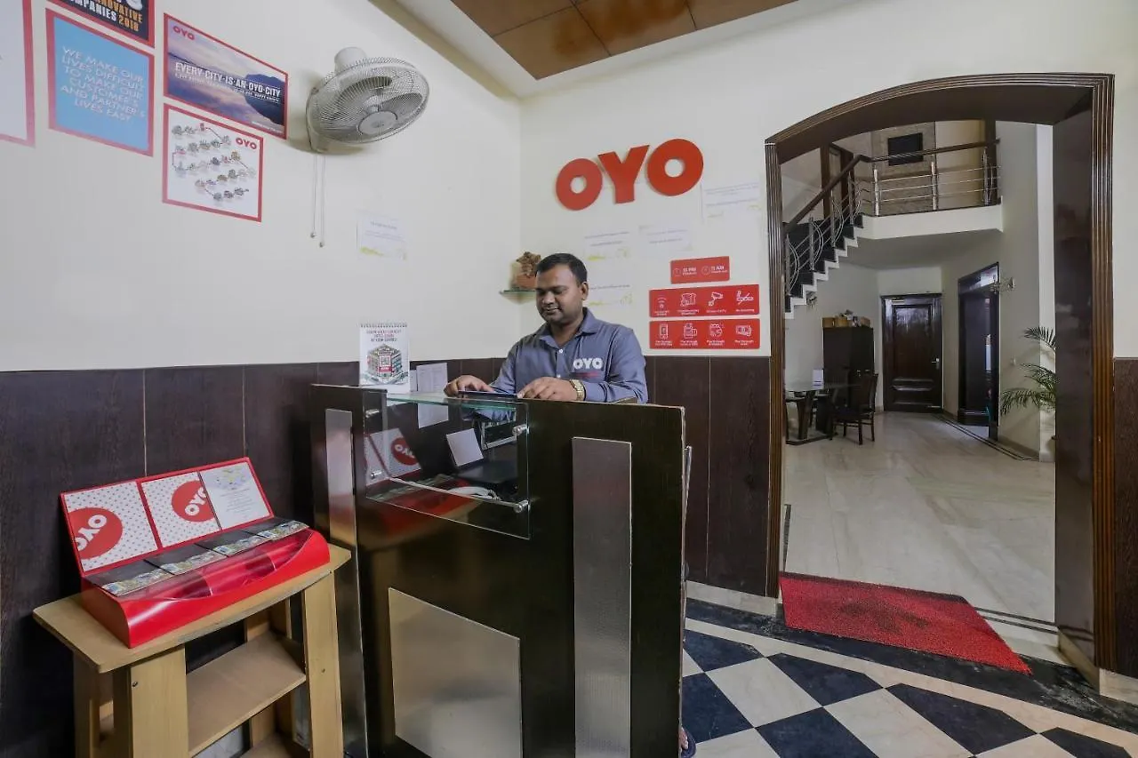 Oyo 15376 Purple Star Hotel Gurgaon