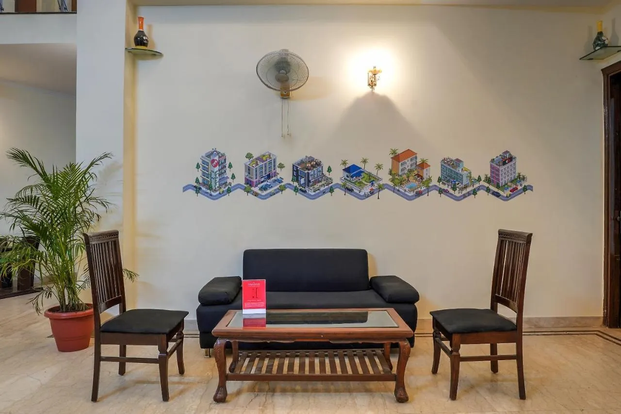 Oyo 15376 Purple Star Hotel Γκουργκάον 3*,