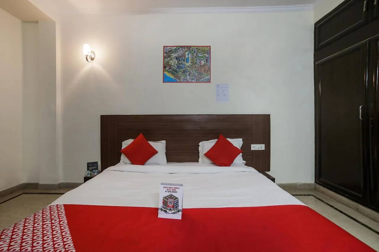 Oyo 15376 Purple Star Hotel Γκουργκάον Ινδία