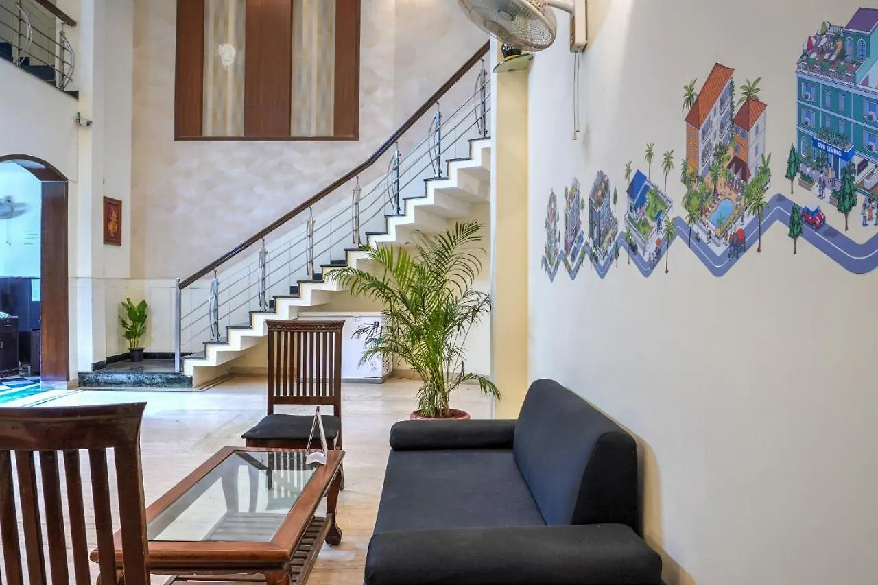 Oyo 15376 Purple Star Hotel Γκουργκάον 3*,  Ινδία